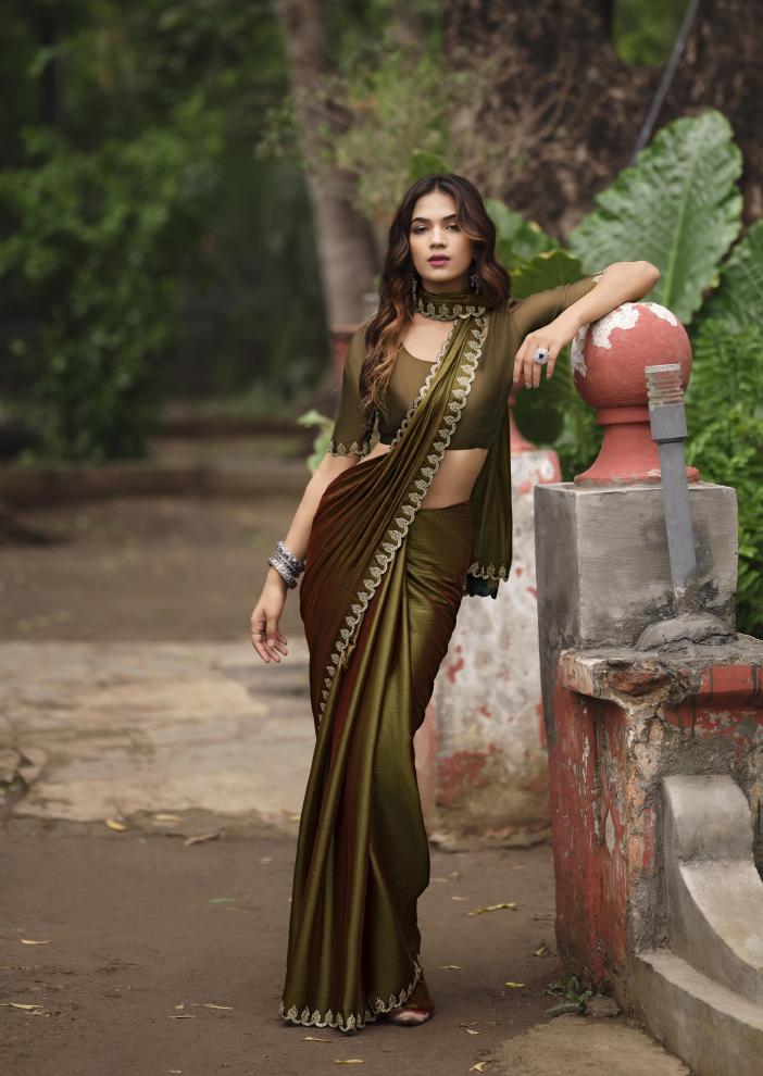 Platinum Vol 4 By Kashvi Swarovski Soft Silk Party Wear Sarees Wholesale Shop In Surat

